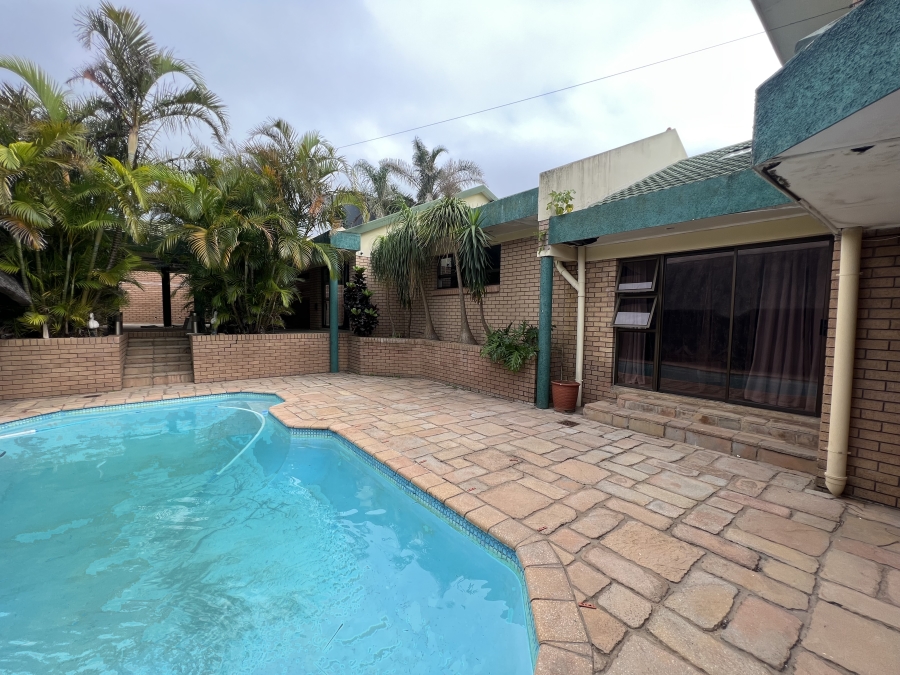 4 Bedroom Property for Sale in Blue Bend Eastern Cape